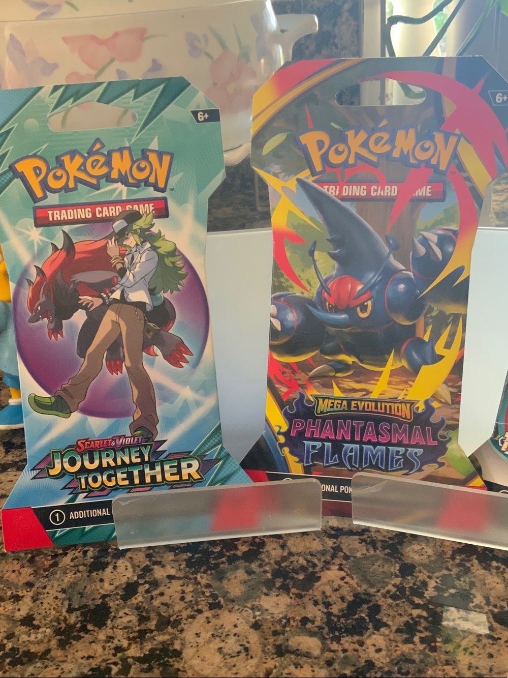 Pokémon Trading Card Game Booster Packs - Journey Together & Phantasmal Flames - Picture 2 of 12